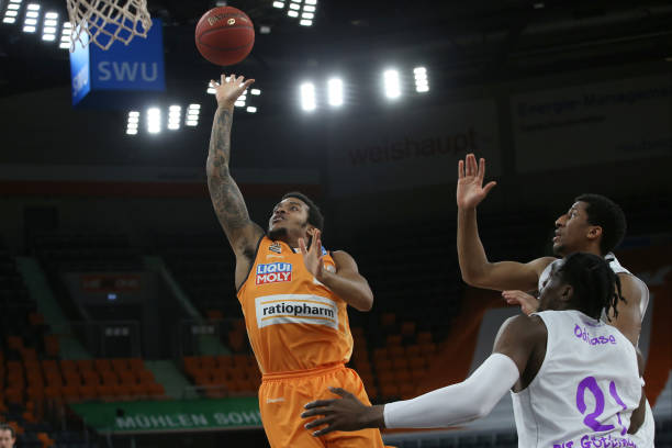 情况不仅是 情况不仅是