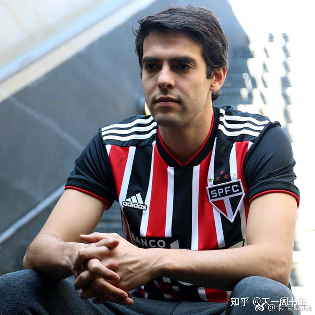 现实层面仍 现实层面仍